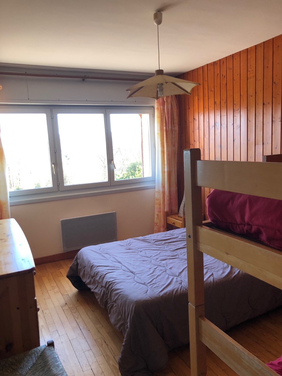 https://closmalpre.com/app/uploads/2024/11/hebergement-appartement-sapin-3.jpg